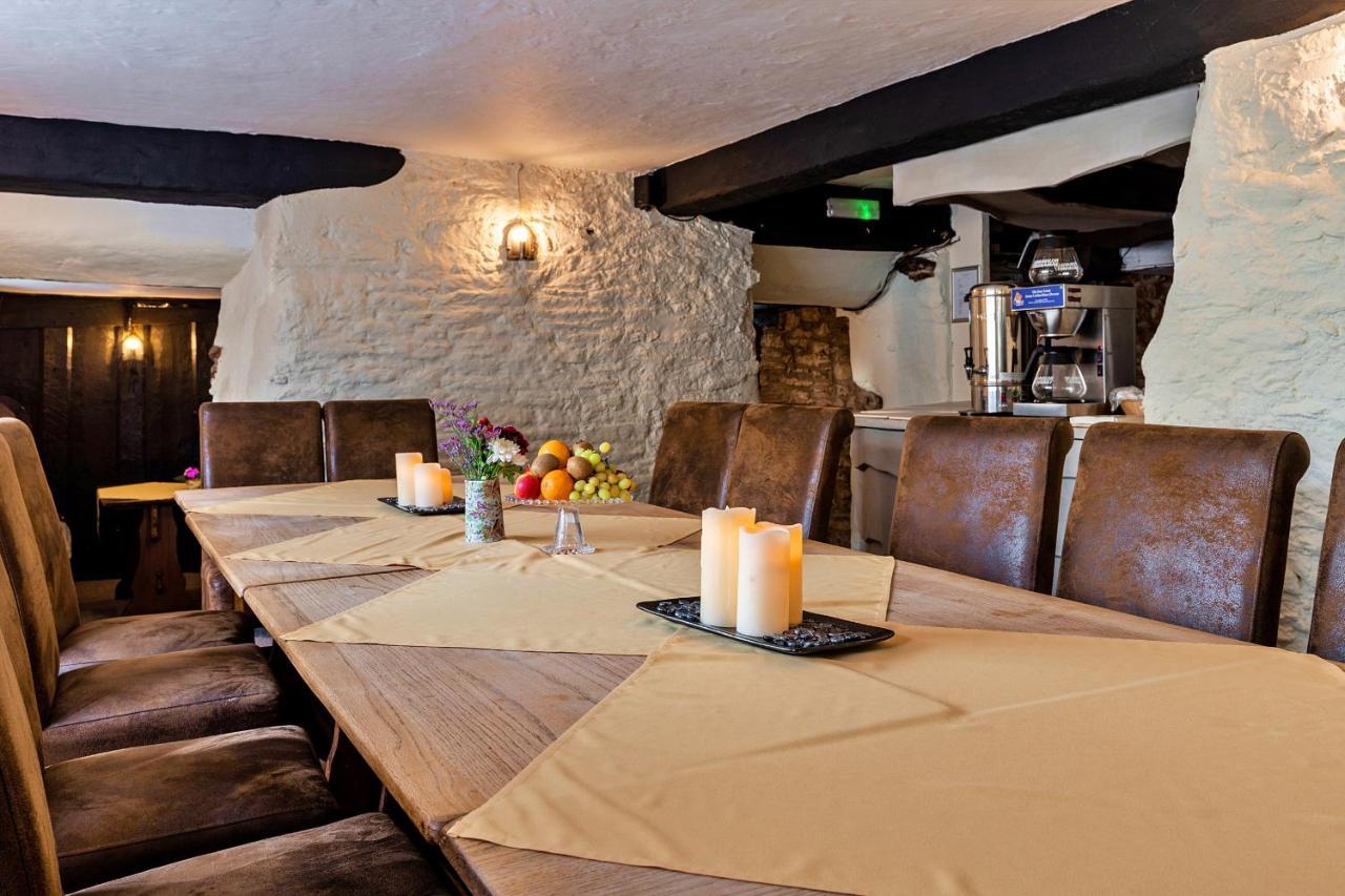 Finest Retreats - The Old Church House Inn Broadhempston Exterior foto